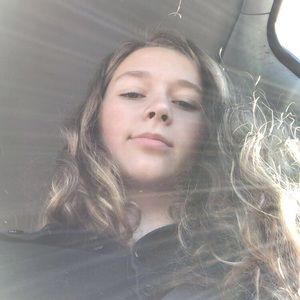 Meet your Posher, Lucy